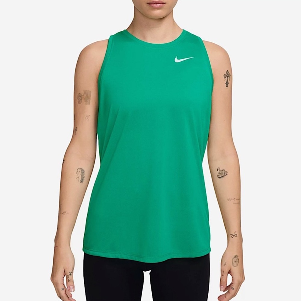 Nike Women's Dri Fit Training Athletic Tank Top medium